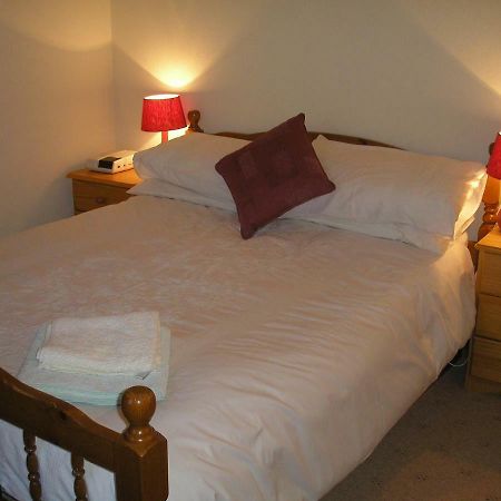 Northlees Farm Bed & Breakfast Perth Exterior photo