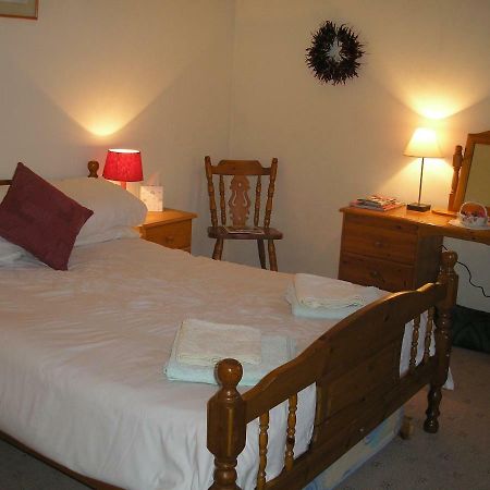Northlees Farm Bed & Breakfast Perth Exterior photo